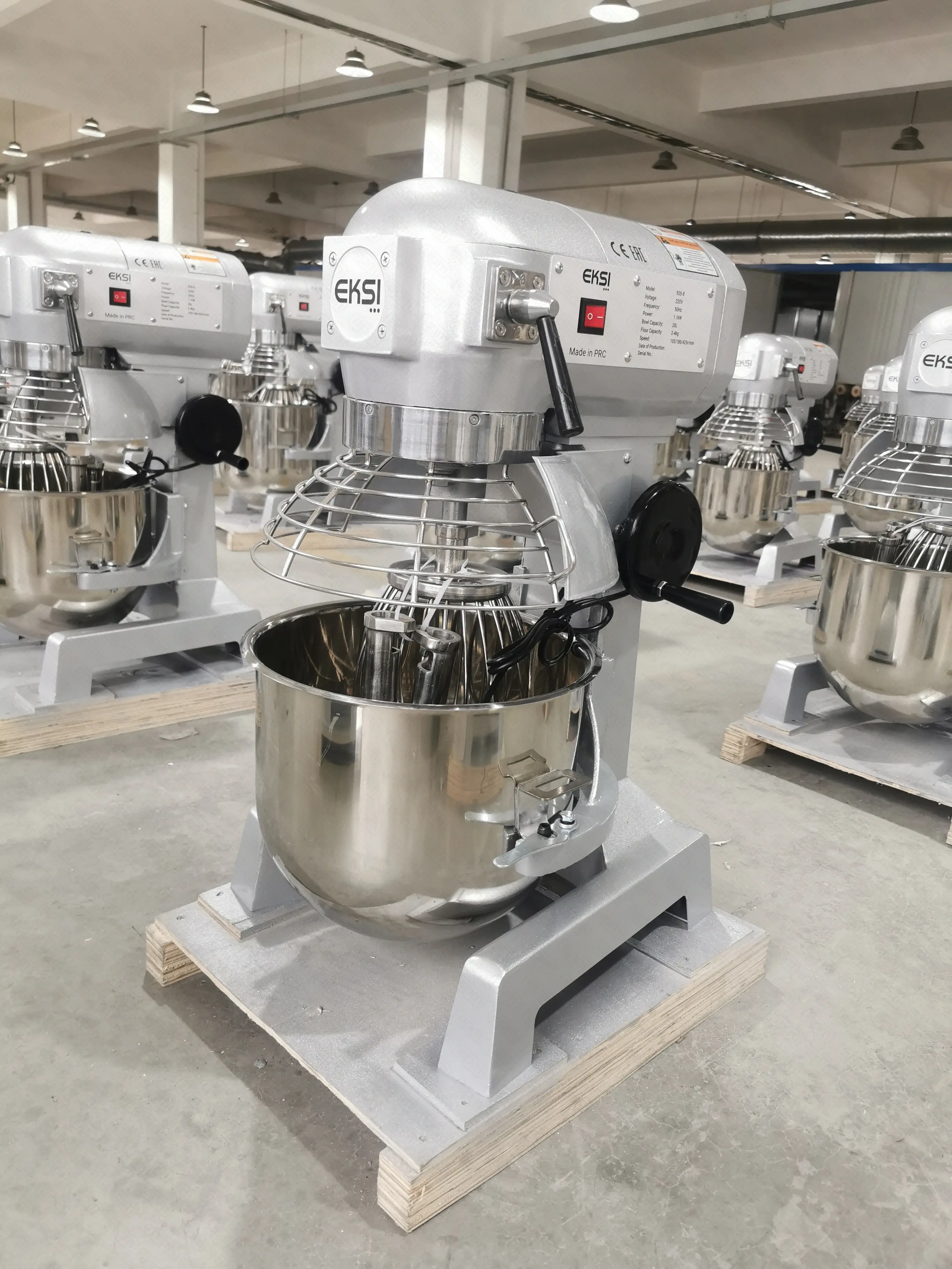 Миксер планетарный тм EKSI модель  B20B